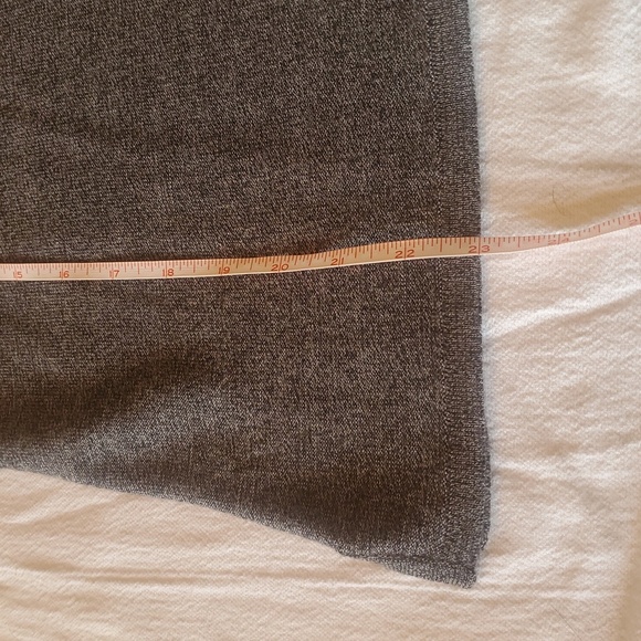 Pursuits Ltd 100% Extra Fine Merino Grey Wool Sleeveless Sz. M Tank Sweater - Picture 6 of 10